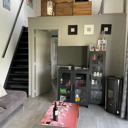 Loft Exceptionnel à Avec Jacuzzi Extérieur L été Et Infrarouge * Wépion