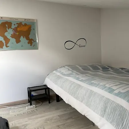 Loft Exceptionnel A Avec Jacuzzi Exterieur L Ete Et Infrarouge Tatil Evi