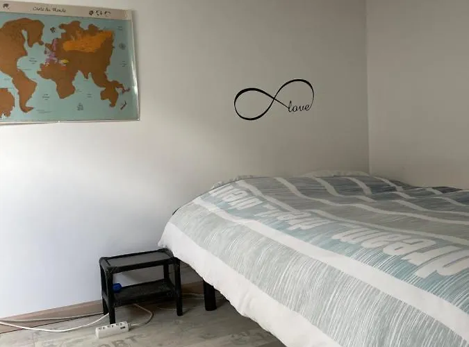 Loft Exceptionnel A Avec Jacuzzi Exterieur L Ete Et Infrarouge بيت للعطل